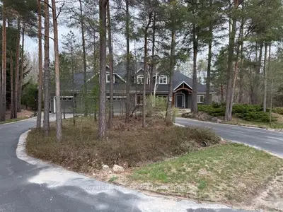 6 Alpine Court, Collingwood, On L9y 4w7