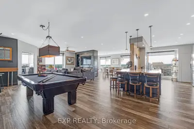 65 Ellen Street 1502, Barrie, On L4n 3a5