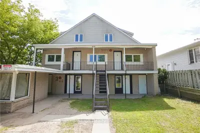839 Mosley Street, Wasaga Beach, On L9z 2h5