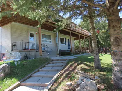 4716 Penetanguishene Road, Springwater, On L0l 1v0