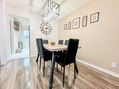 52 Adelaide Street 32, Barrie, On L4n 3t5