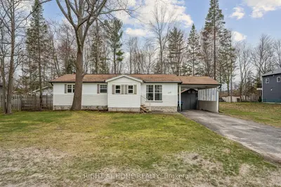 158 Zoo Park Road, Wasaga Beach, On L9z 2p2