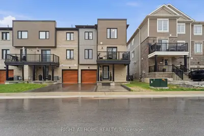 50 Hay Lane, Barrie, On L9j 0t6