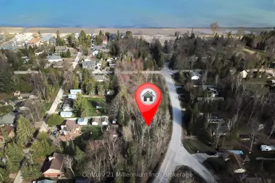 32 Sunnidale Road N, Wasaga Beach, On L9z 2b7