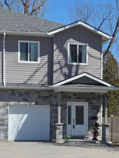144 Memorial Avenue, Orillia, On L3c 5x2