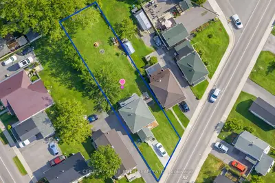 174 BARRIE Road, Orillia, ON L3V 2R2
