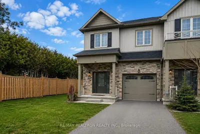 20 Churchlea Mews, Orillia, On L3v 8k9