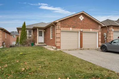 194 Country Lane Lower, Barrie, On L4n 0w1