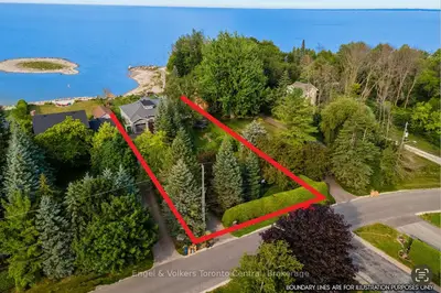 19 Georgian Manor Drive, Collingwood, On L9y 3z1