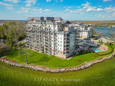90 Orchard Point Road 401, Orillia, On L3v 8k4