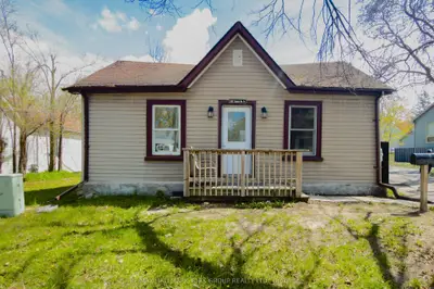 165 Anne Street S Main, Barrie, On L4n 2e4