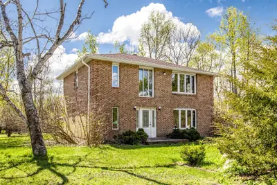 255 Poplar Avenue, Tay, On L0k 1r0