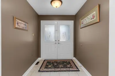 82 Bishop Drive, Barrie, On L4n 7p4