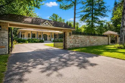 61 Earl Street, Wasaga Beach, On L9z 2m6