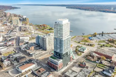 39 Mary Street 3301, Barrie, On L4n 1s9