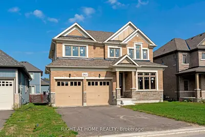 262 Duncan Street, Clearview, On L0m 1s0