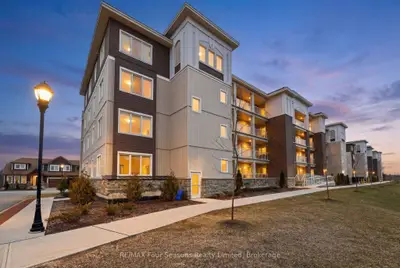 17 Spooner Crescent 108, Collingwood, On L9y 1t3