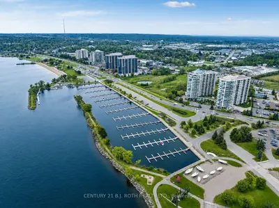 2 Toronto Street 1402, Barrie, On L4n 9r2