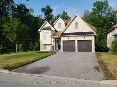 44 White Sands Way, Wasaga Beach, On L9z 0c6