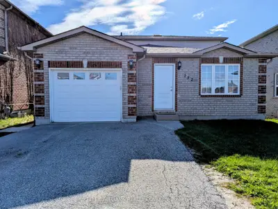 152 Madelaine Drive Upper, Barrie, On L4n 0n1