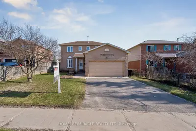 77 Livingstone Street W, Barrie, On L4n 7j1