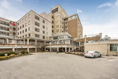 74 Ross Street 53, Barrie, On L4n 1g3