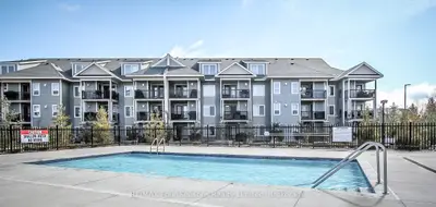 5 Anchorage Crescent 207, Collingwood, On L9y 0y6