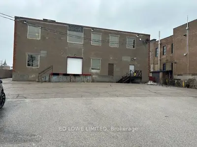 31 Colborne Street E, Orillia, On L3v 1t4