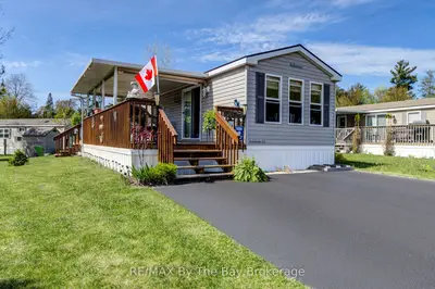 14 Kenora Trail, Wasaga Beach, On L9z 1x7