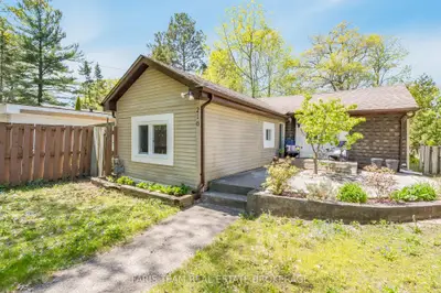 216 Oxbow Park Drive, Wasaga Beach, On L9z 2v7