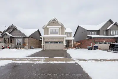 122 Plewes Drive, Collingwood, On L9y 5m4