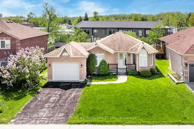 153 Livingstone Street W, Barrie, On L4n 7j7