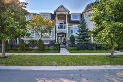 13 Sandy Coast Crescent, Wasaga Beach, On L9z 0g1
