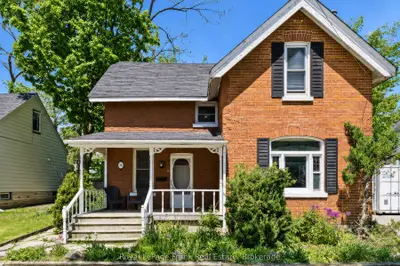 34 North Street N, Barrie, On L4m 2r9