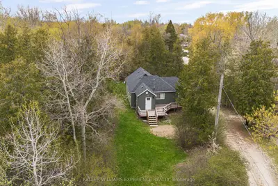 13 Arthur Street, Collingwood, On L9y 3z1