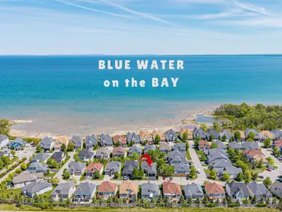 Detached in Wasaga Beach