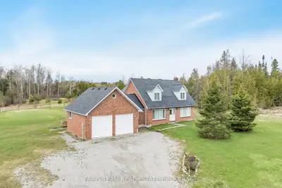 2104 Newton Street, Tay, On L0k 2a0
