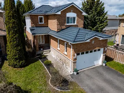 Detached in Barrie
