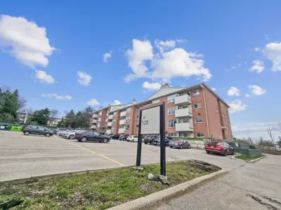 120 Bell Farm Road N 204, Barrie, On L4m 6j2