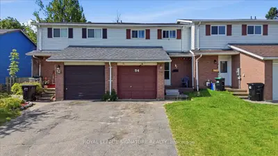 54 Scott Crescent, Barrie, On L4n 4w3