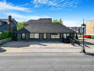 49 Colborne Street E, Orillia, On L3v 1t5