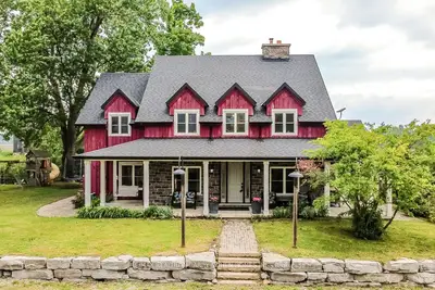 303 9 Line S, Oro-medonte, On L0l 1t0