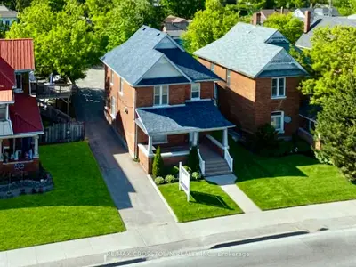 178 Dunlop Street W, Barrie, On L4n 1b3
