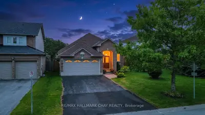 Detached in Barrie