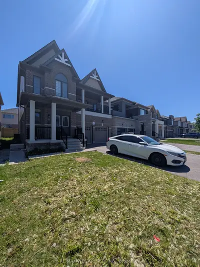 Duplex in Barrie