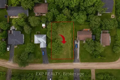 98 Rue Vanier Road, Tiny, On L9m 0j2