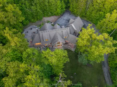 1 Pierce Court, Springwater, On L0l 1x0