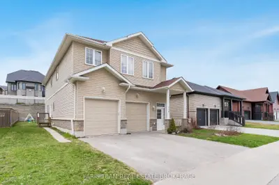 Duplex in Orillia
