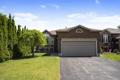 77 Hodgson Drive, Barrie, On L4n 7z2