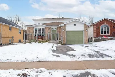 Detached in Barrie